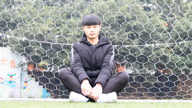 兄弟結伴來新華，見證彼此蛻變 