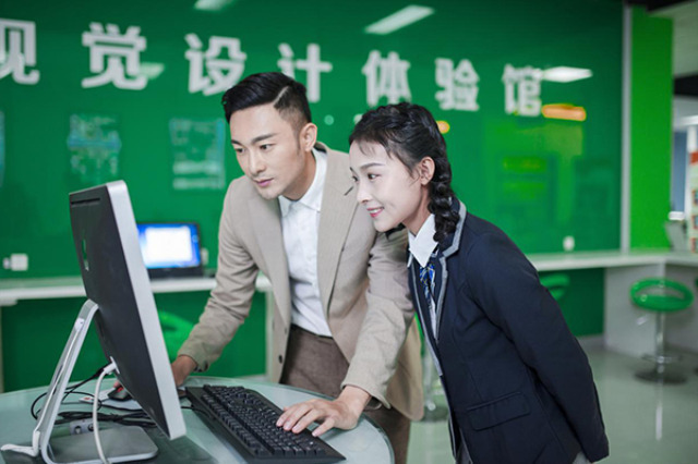 新華電腦發(fā)放百萬技能教育補(bǔ)貼金