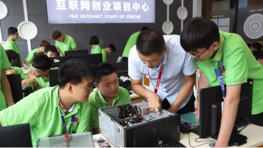 這一年，新華互聯(lián)網(wǎng)科技有哪些變化？