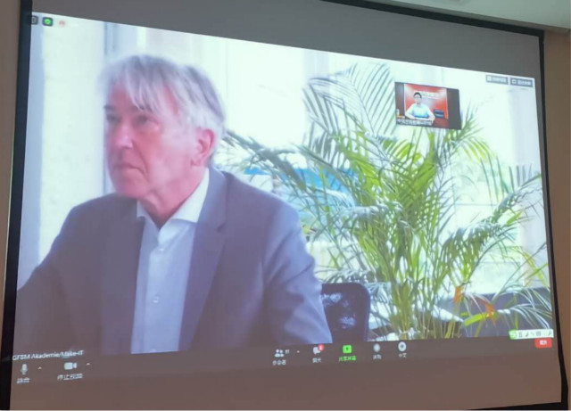 對標國際 賦能數(shù)字化！新華學子即將赴國際舞臺參加比賽