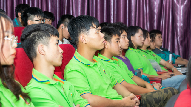 京東6.18實(shí)訓(xùn)頒獎(jiǎng)典禮圓滿舉行