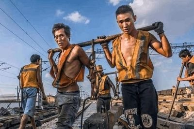 初高中畢業(yè)，學(xué)互聯(lián)網(wǎng)技術(shù)最好