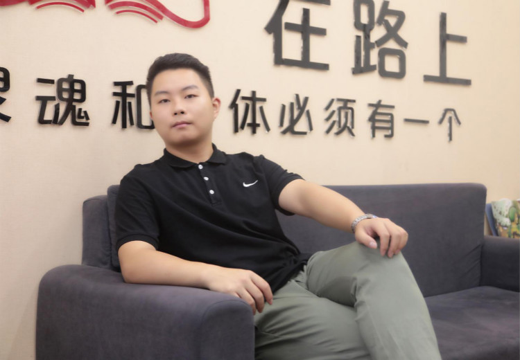 新華17歲CEO 捐贈10萬元支援家鄉(xiāng)抗疫