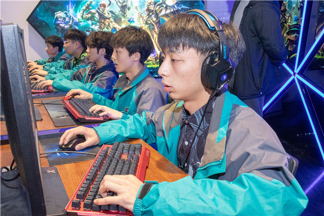 成都市人民政府辦公廳關于推進“電競+”產(chǎn)業(yè)發(fā)展的實施意見