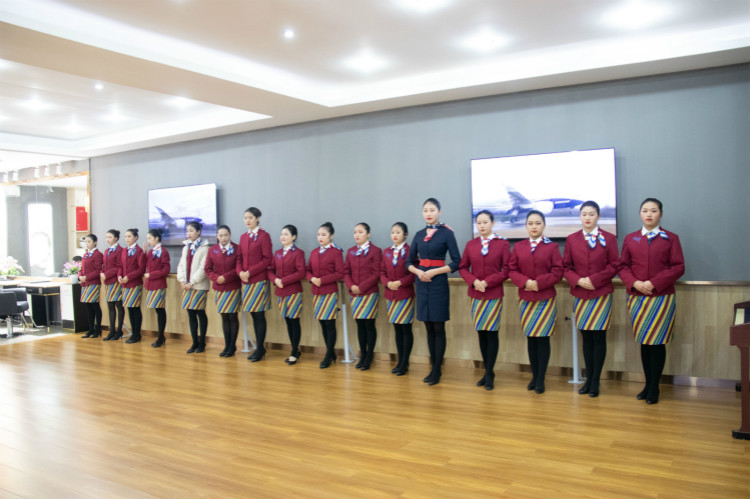 “神鳥(niǎo)”起飛了！成都天府國(guó)際機(jī)場(chǎng)試飛四川新華迎來(lái)高光時(shí)刻！