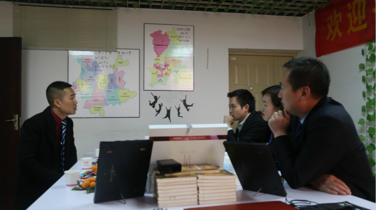 從打工仔到總裁的華麗轉(zhuǎn)身