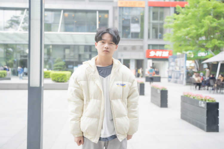 重磅！四川新華又一少年簽約國(guó)內(nèi)頂級(jí)AG俱樂(lè)部！