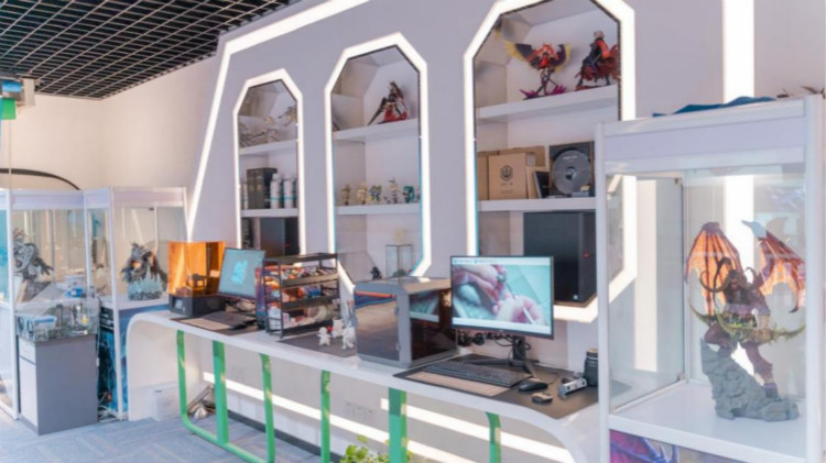 明星進(jìn)校園丨如果你在新華見到了他請不要驚訝！