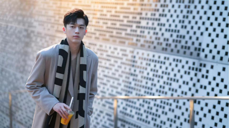 明星進(jìn)校園丨如果你在新華見到了他請不要驚訝！