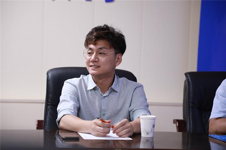 《老師來了》火熱開講--新榜學(xué)院院長(zhǎng)，解析新媒體怎么玩？