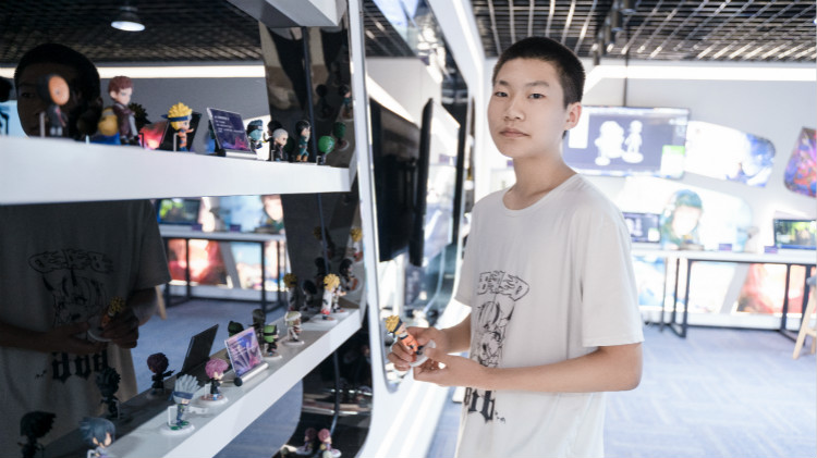 韓磊：理想的象牙塔，來新華學(xué)技術(shù)就對了！