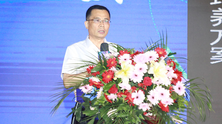 新華2021年六大產(chǎn)教融合實訓基地升級暨高技能人才培英工程啟動儀式