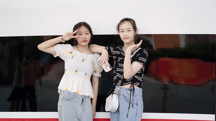 轉(zhuǎn)校來(lái)四川新華，我找到了久違的成就感！