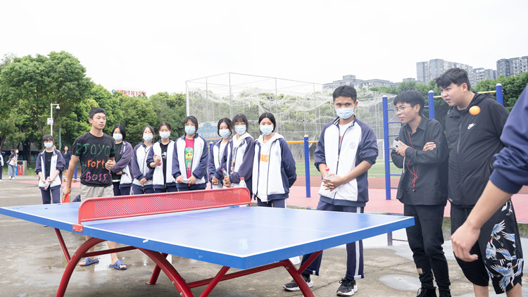 初中分流提前擇校，選擇新華實(shí)現(xiàn)彎道超車！