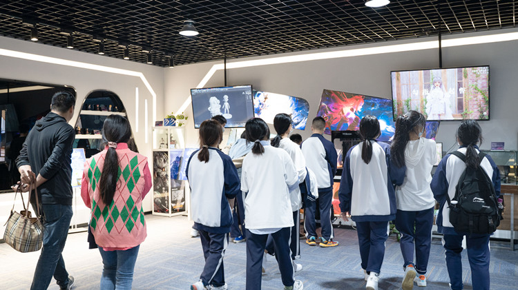 初中分流提前擇校，選擇新華實(shí)現(xiàn)彎道超車！