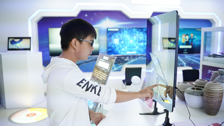 一步一個腳印，腳踏實地走好每一步