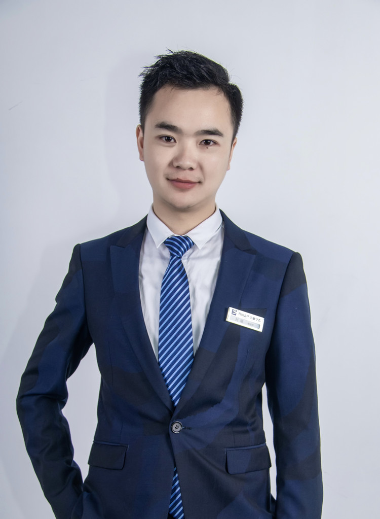 暖心班主任劉徹:我與學(xué)生之間的點(diǎn)滴小事