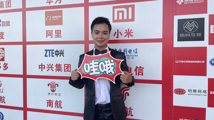 暖心班主任劉徹:我與學(xué)生之間的點(diǎn)滴小事