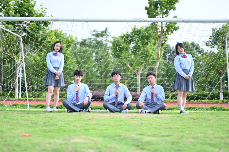 屢創(chuàng)新高！2021年新華學(xué)子薪資盤(pán)點(diǎn)