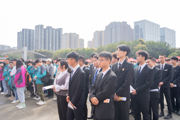 職教領(lǐng)域重磅文件發(fā)布！職業(yè)本科與普通本科學(xué)位證書具有同樣效力！