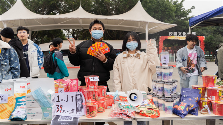 四川新華“雙十二”教育嘉年華系列活動火爆來襲?！