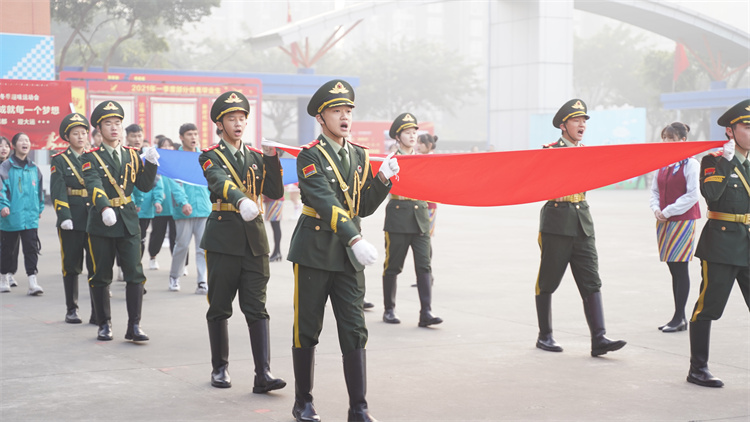 超“燃”運(yùn)動會！成都新華冬季運(yùn)動會“圖”擊現(xiàn)場！