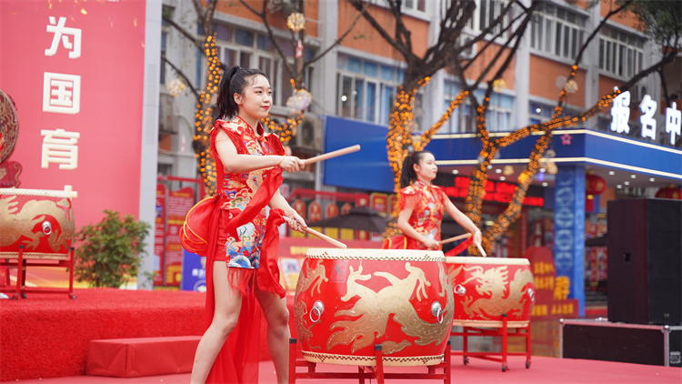 2022新華產(chǎn)教聯(lián)盟項(xiàng)目發(fā)布暨春季人才預(yù)定會(huì)盛大舉行！