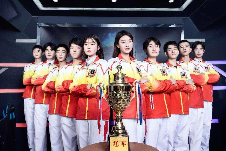 王者爭霸 限定名額！LGD俱樂部明星成員來新華啦！