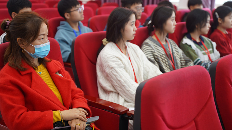 新職教新未來(lái)：新華五一游園會(huì)新鮮出爐！