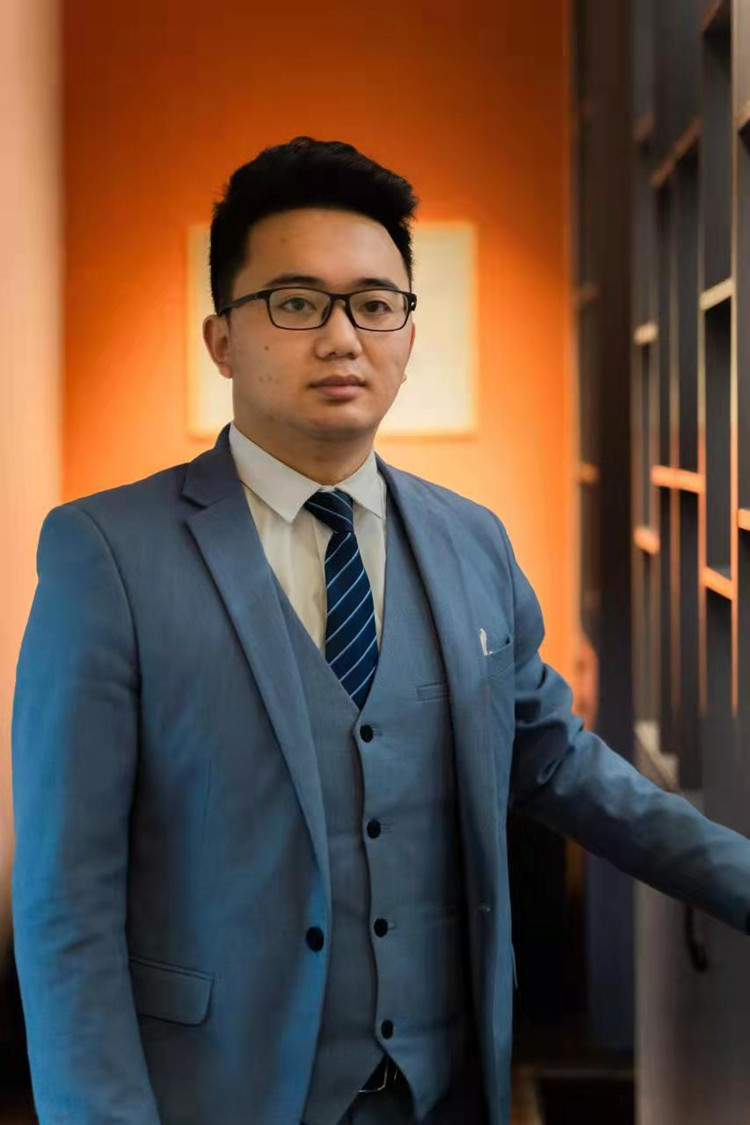 成功學(xué)子|乘風(fēng)破浪，另顯風(fēng)華