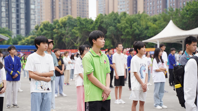 我校師生航空專業(yè)技能大賽載譽而歸