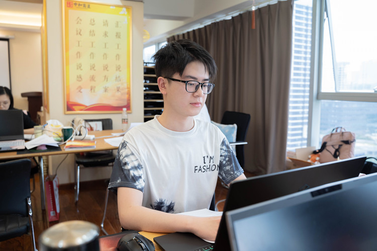 成功學(xué)子|韜厲奮發(fā)，踵事增華