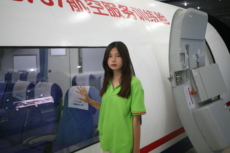 新生學(xué)子|厚積薄發(fā)，正當(dāng)英華