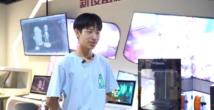 新生故事|遠(yuǎn)赴蓉城，勤奮求學(xué)