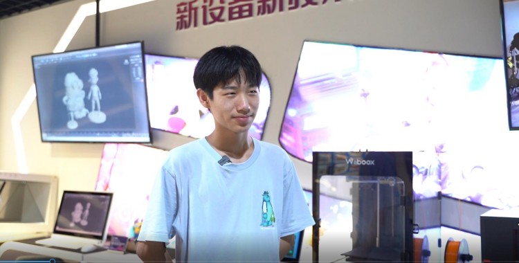 新生故事|遠(yuǎn)赴蓉城，勤奮求學(xué)