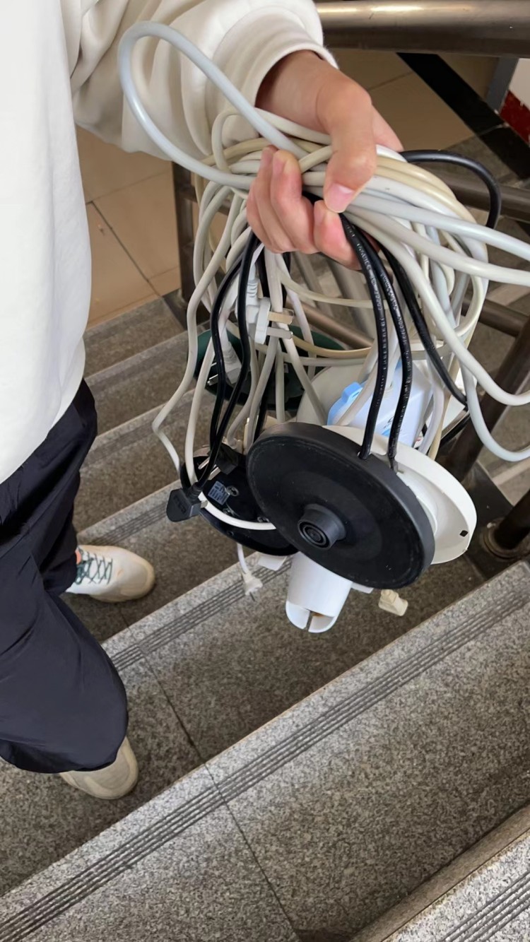 筑牢安全防線，建設(shè)新華校園