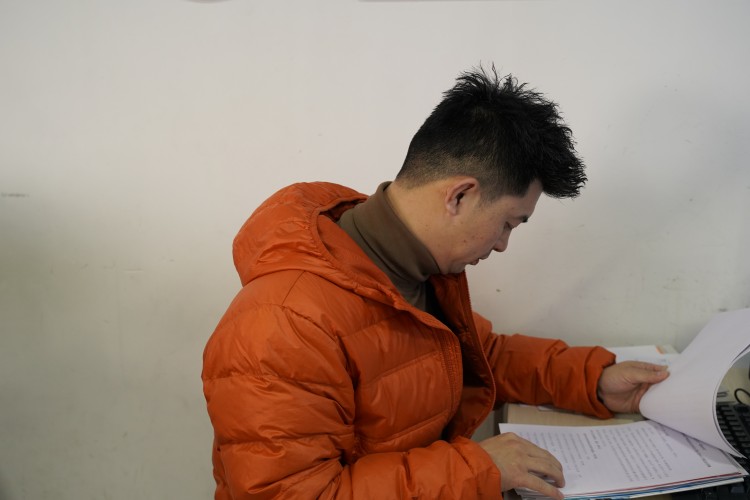 桃李滿天下，春暉遍四方