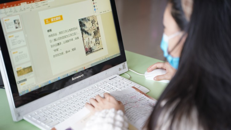 細磨琢新玉 時艱展風(fēng)采