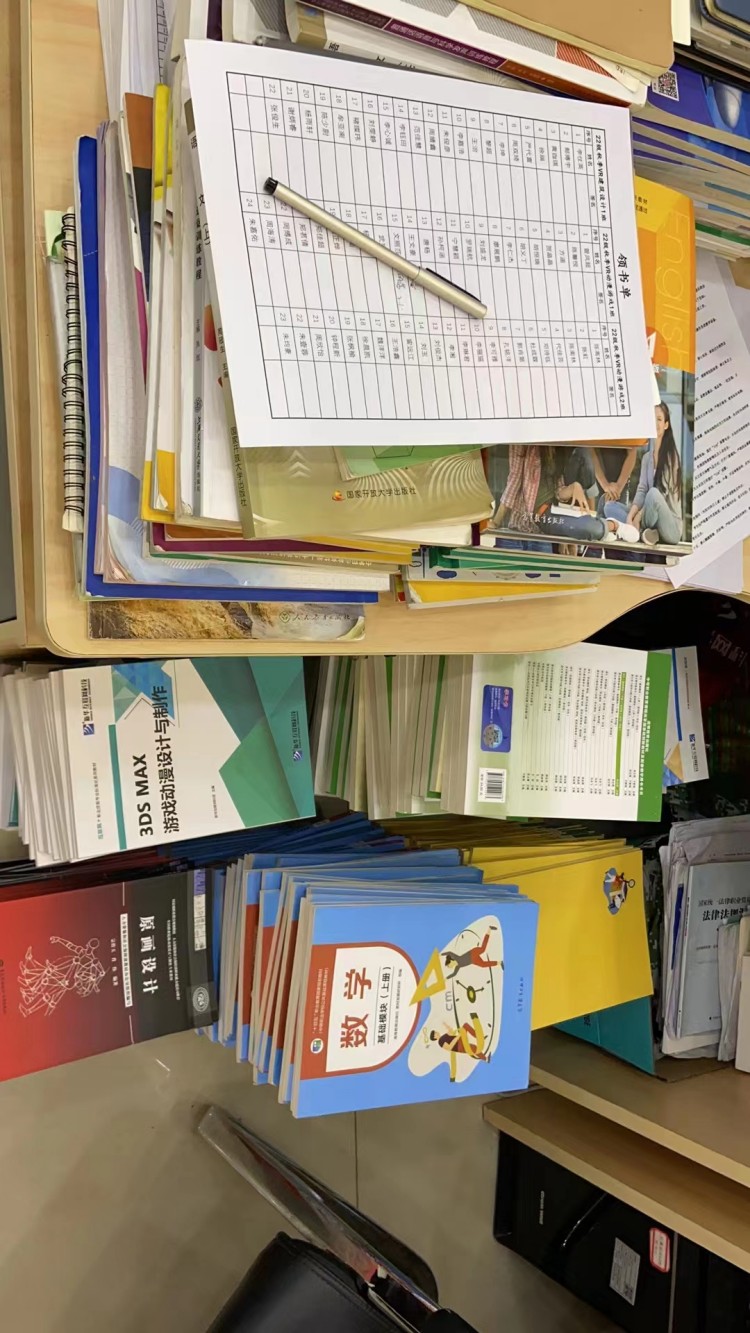 新華90后老師這樣說：不以規(guī)矩，不成方圓