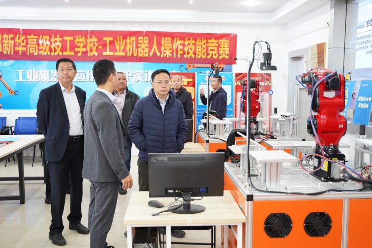 調研促發(fā)展，攜手育青苗