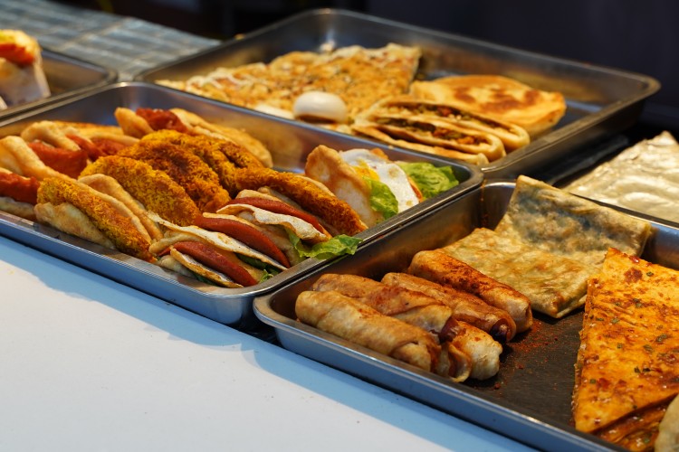 同學(xué)們深夜慎點(diǎn)！“舌尖上的新華”來(lái)啦~