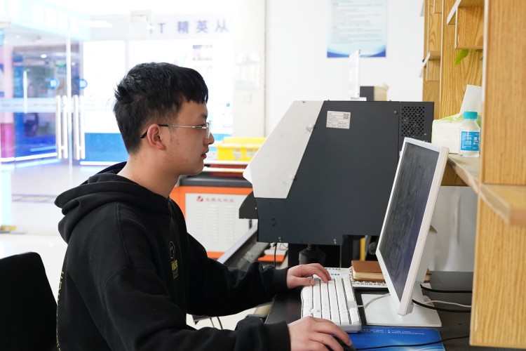 新青年，好風(fēng)采，奮戰(zhàn)單招圓夢大學(xué)！