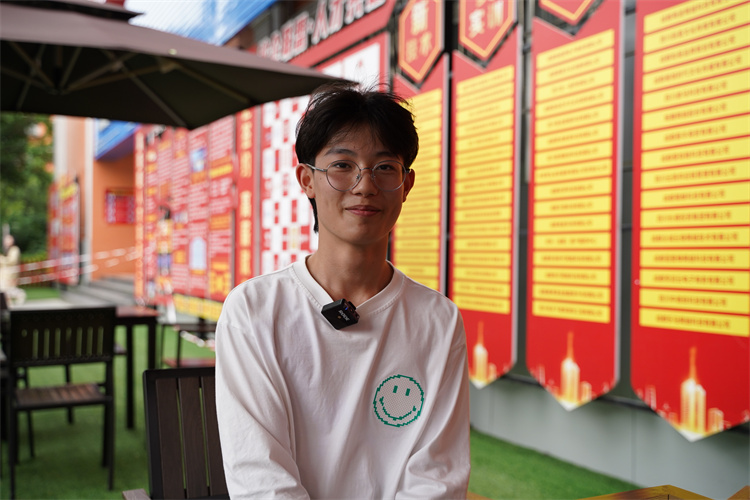 電競少年：以熱愛為青春正名，以拼搏為夢想加冕