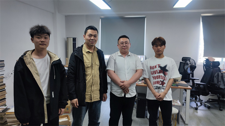 心系學子每一步，就業(yè)回訪送真情