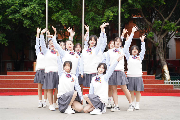 軍訓(xùn)后開學(xué)第一周，一起來看活力滿滿的大家