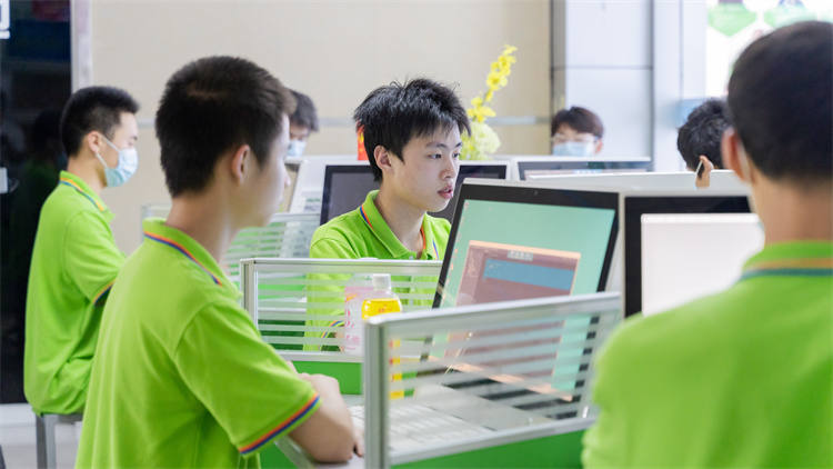 軍訓(xùn)后開學(xué)第一周，一起來看活力滿滿的大家