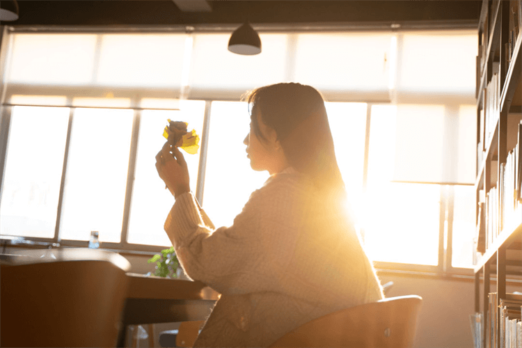 初高中生后悔輟學(xué)打工，如何才能重啟校園之旅