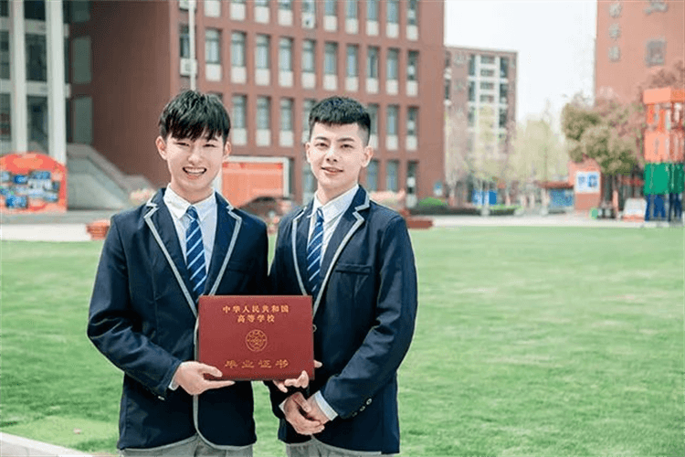 2024年春季學(xué)籍補(bǔ)錄已經(jīng)開(kāi)始，抓住最后的機(jī)會(huì)