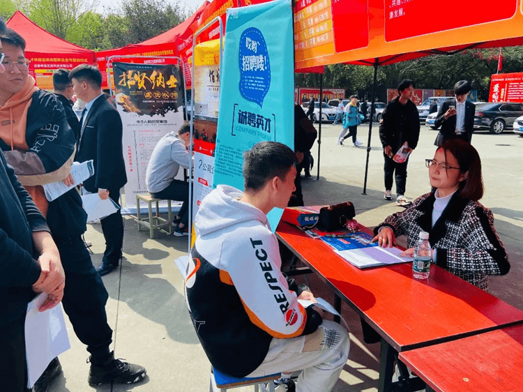 單招落榜或能填報的學(xué)校不想去，應(yīng)該怎么辦？