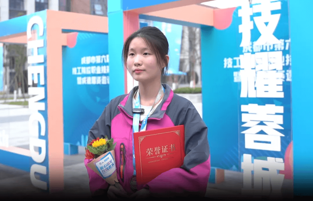 新華青年說—關(guān)于青春，來看新華學(xué)子怎么說